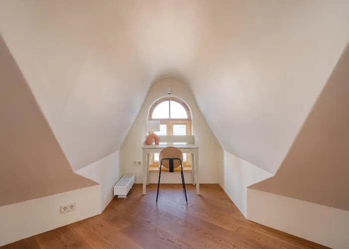 Riverside Flat With A Beautiful View Over Riga