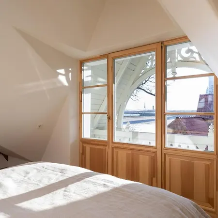 Riverside Flat With A Beautiful View Over リガ