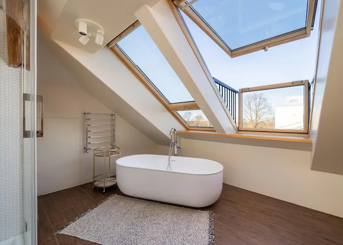 Dzīvoklis Riverside Flat With A Beautiful View Over