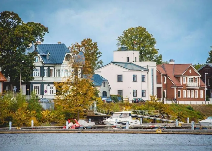 Dzīvoklis Riverside Flat With A Beautiful View Over Riga