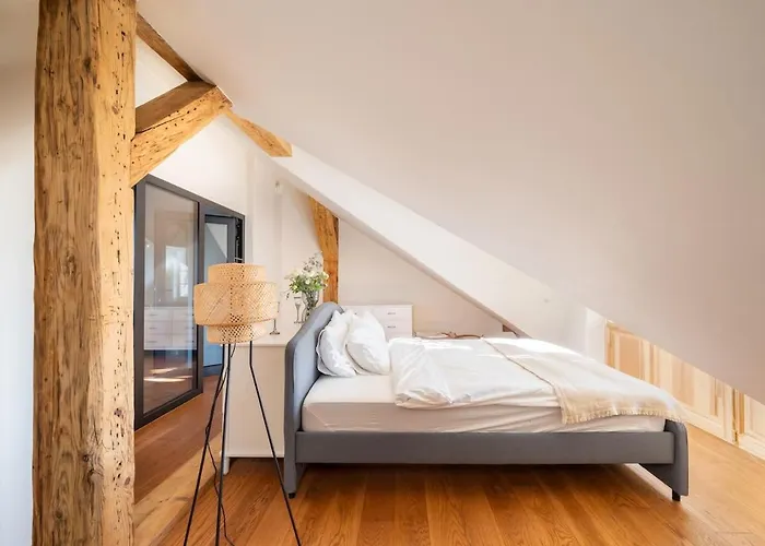 Lejlighed Riverside Flat With A Beautiful View Over *